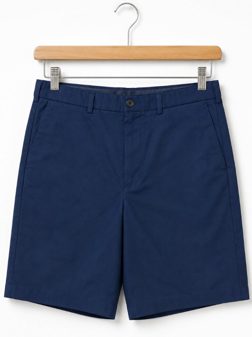 Roundtree & Yorke TravelSmart navy pants feature a CoreComfort waistband for add